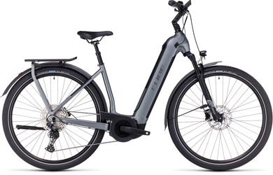CUBE KATHMANDU HYBRID PRO 750